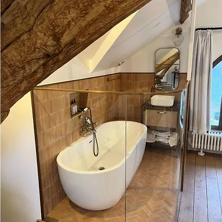 Le Moulin شقة فندقية